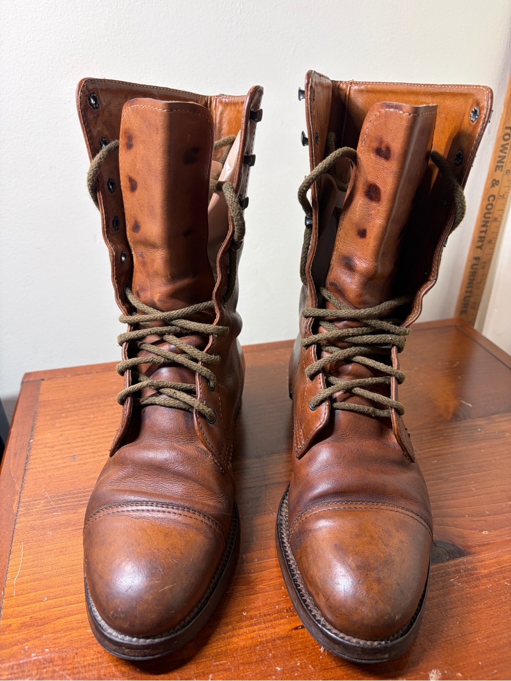 Rare BUTTERO Italian Made Leather Women’s Boots.  Nice Boots. Eu 37.    Us 7
